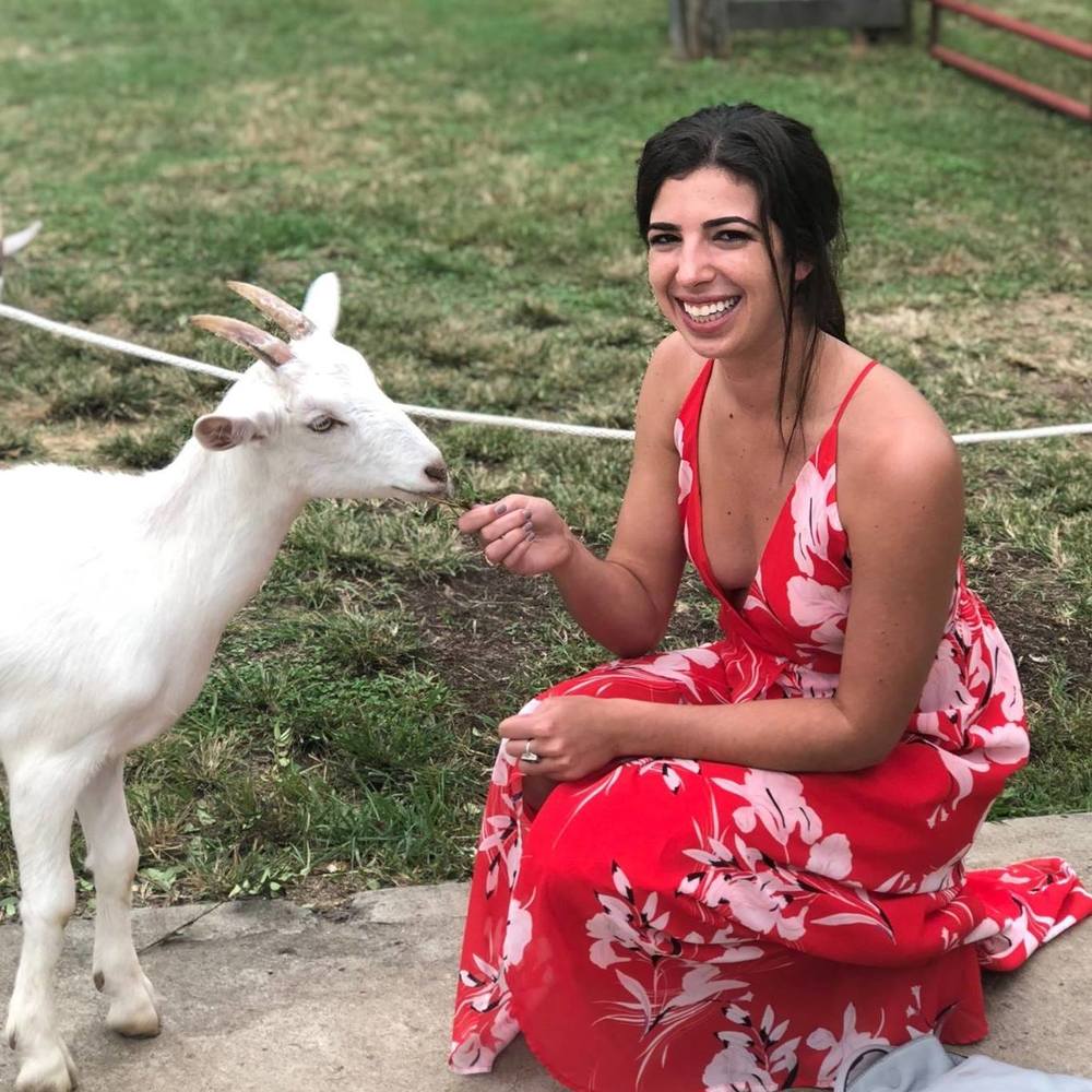 Meet your Posher, Alison